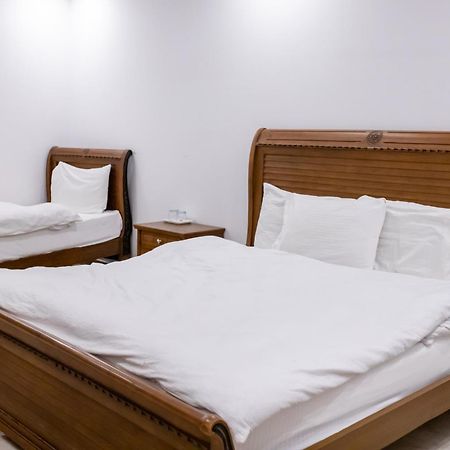 Hotel Regal Residency Rawalpindi Esterno foto