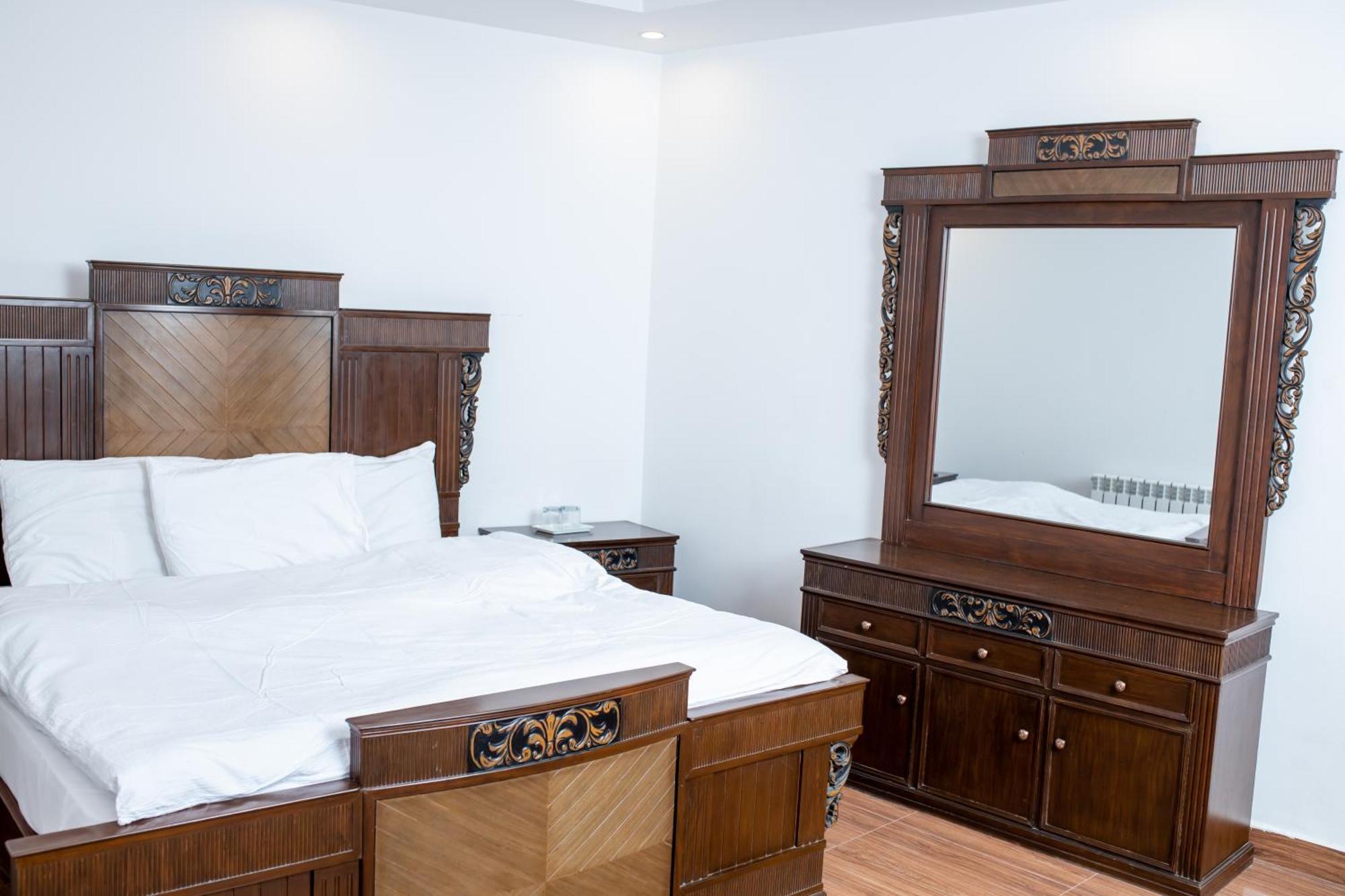 Hotel Regal Residency Rawalpindi Esterno foto